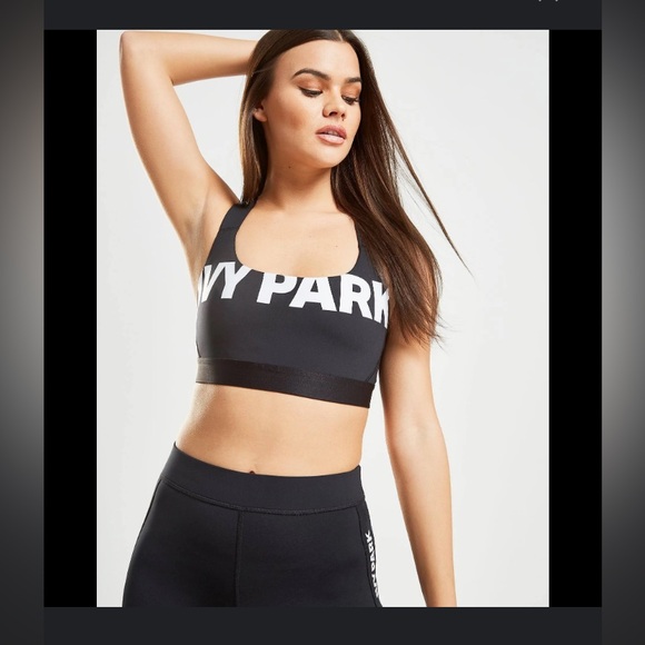 IVY PARK Black and White Sports Bra - Picture 2 of 7